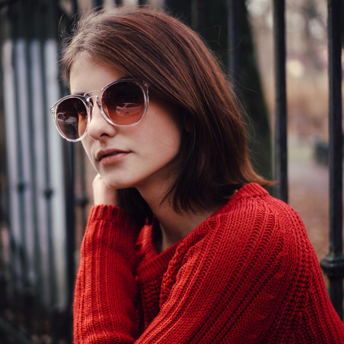 Oversized sunglasses with a clear frame